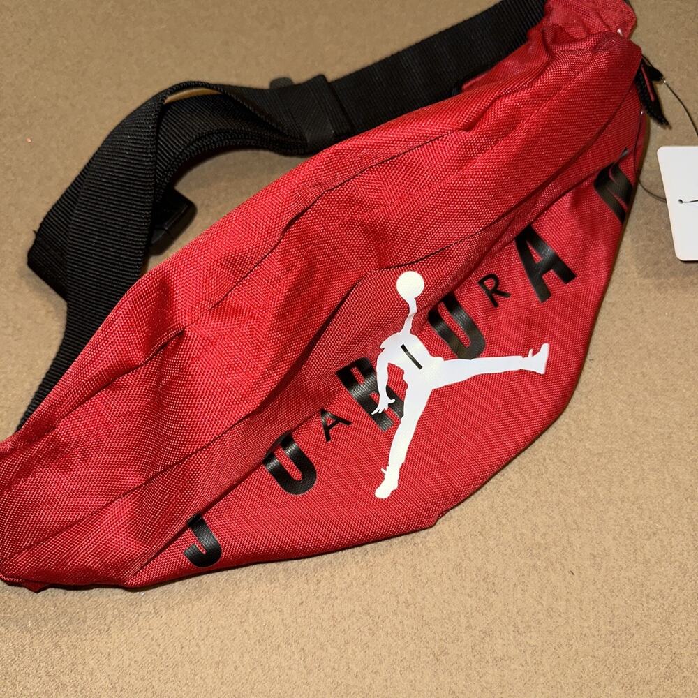 Nike Jordan Fanny Pack Hip Waist Belt Bag Crossbody Red 2 Zipper Pockets